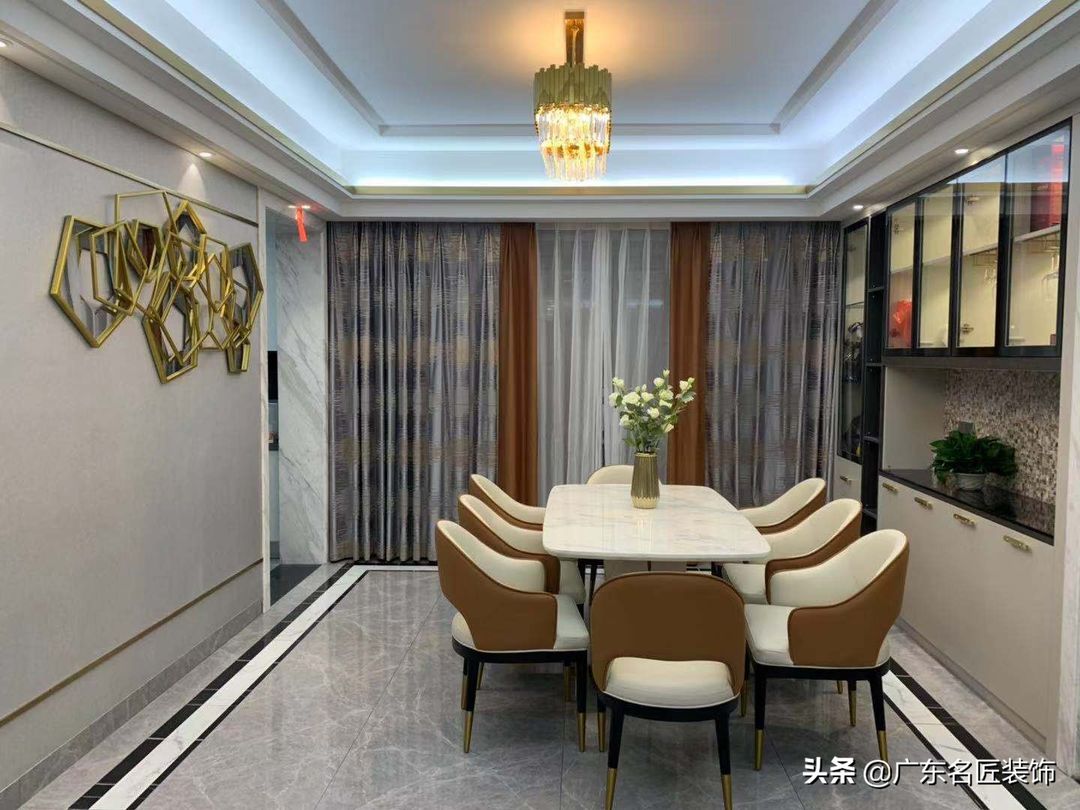 224m²轻奢靓家，朴实的棕色，带来精致典雅的生活装修效果图片_9