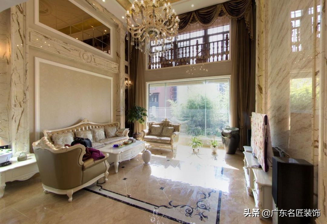 全景实拍568m²欧式奢华别墅，高端大气上档次的完美呈现装修效果图片_8