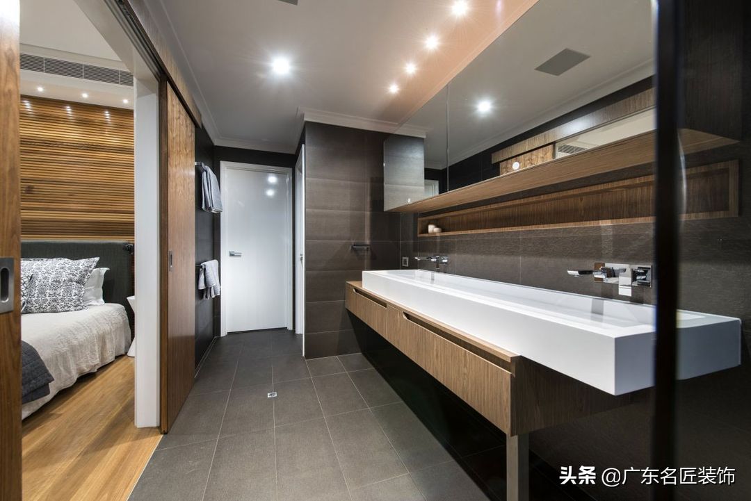 428m²清新北欧风格别墅，客厅与花园相连不能再美了装修效果图片_10