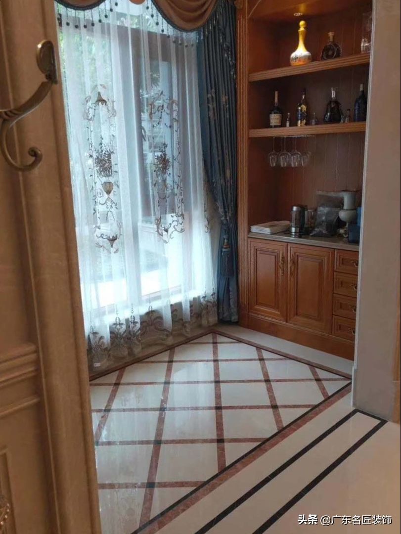 498m²豪装欧式别墅，这就是你羡慕的成功人士的顶配家宅装修效果图片_4