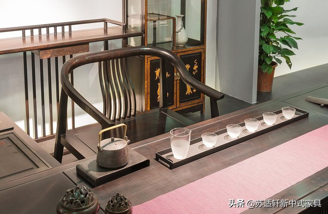 新中式展会空间 实木家具，添染明媚、灵动之气装修效果图片_10