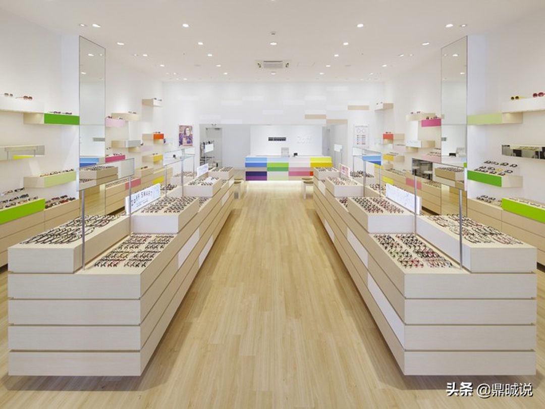 Zoff品牌眼镜专卖店装修效果图装修效果图片_6