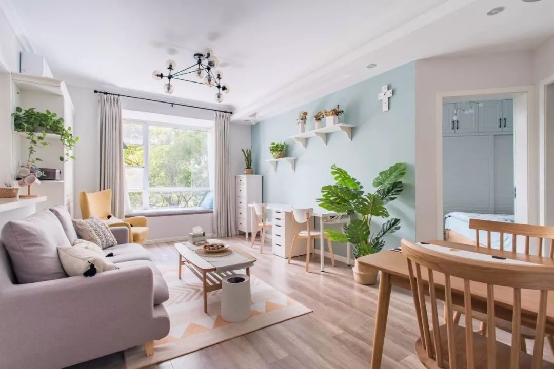 22个原木风客厅，越看越温馨装修效果图片_14