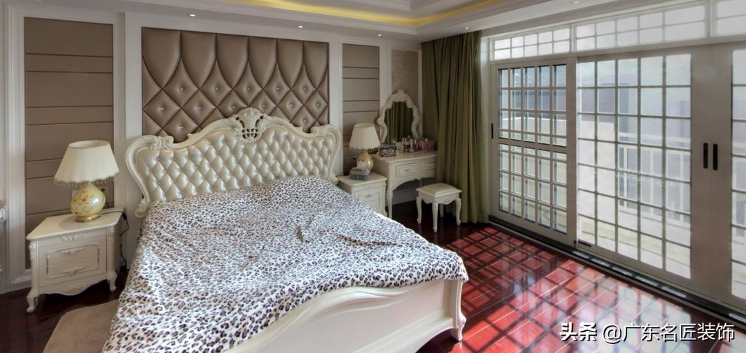 全景实拍568m²欧式奢华别墅，高端大气上档次的完美呈现装修效果图片_22