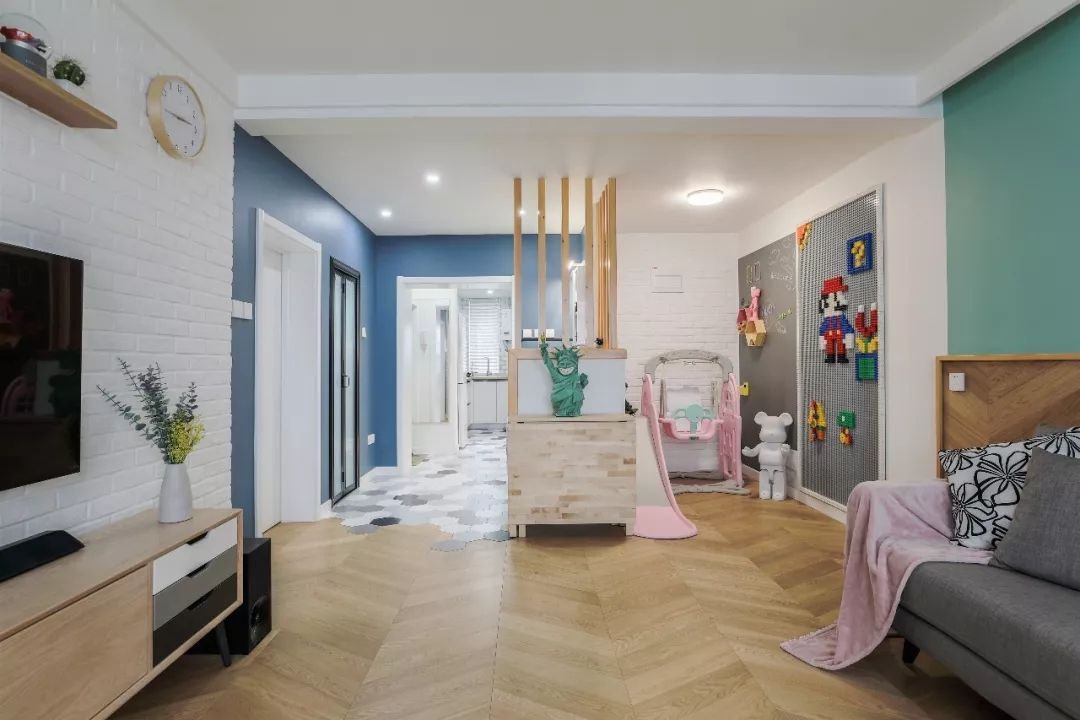 22个原木风客厅，越看越温馨装修效果图片_12