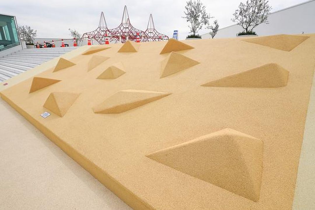 总占地超过3000㎡的优衣库你见过吗？装修效果图片_26