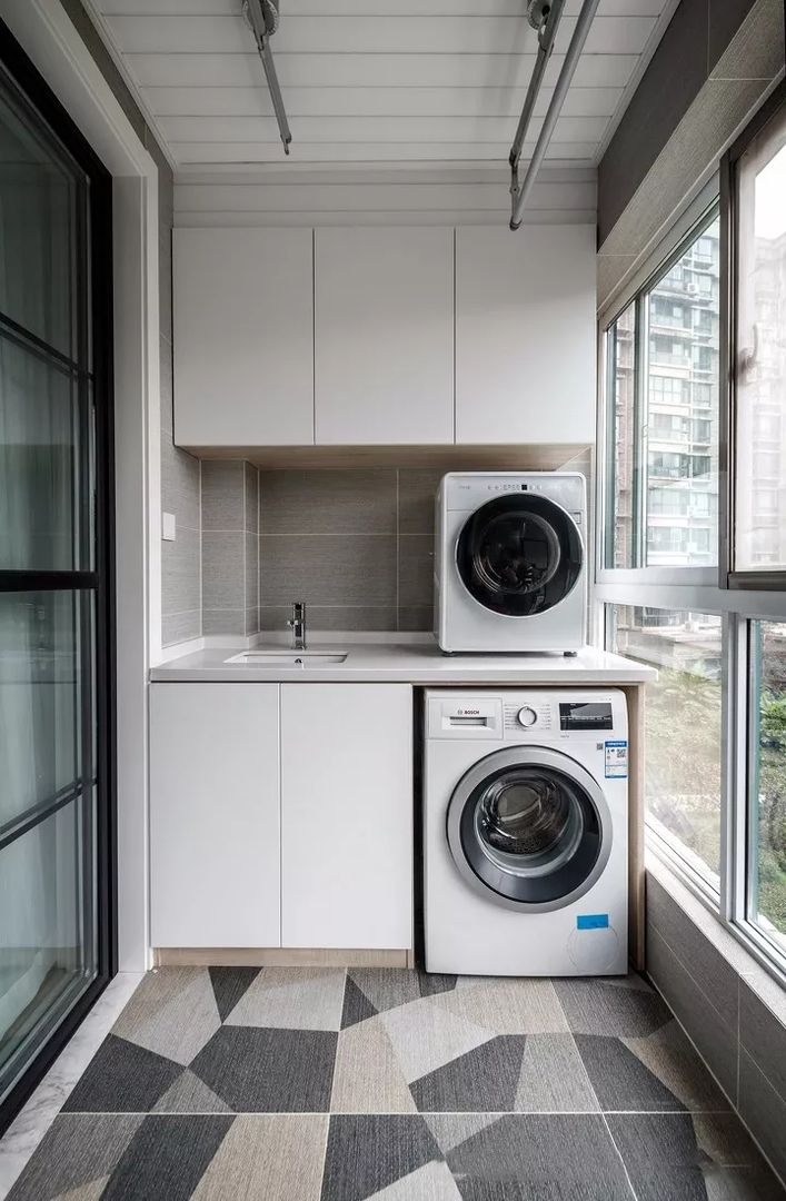 33张阳台洗衣机柜搭配，总有一款适合你家阳台装修效果图片_15