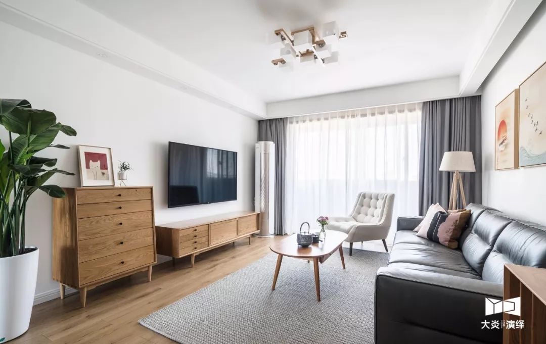 22个原木风客厅，越看越温馨装修效果图片_11