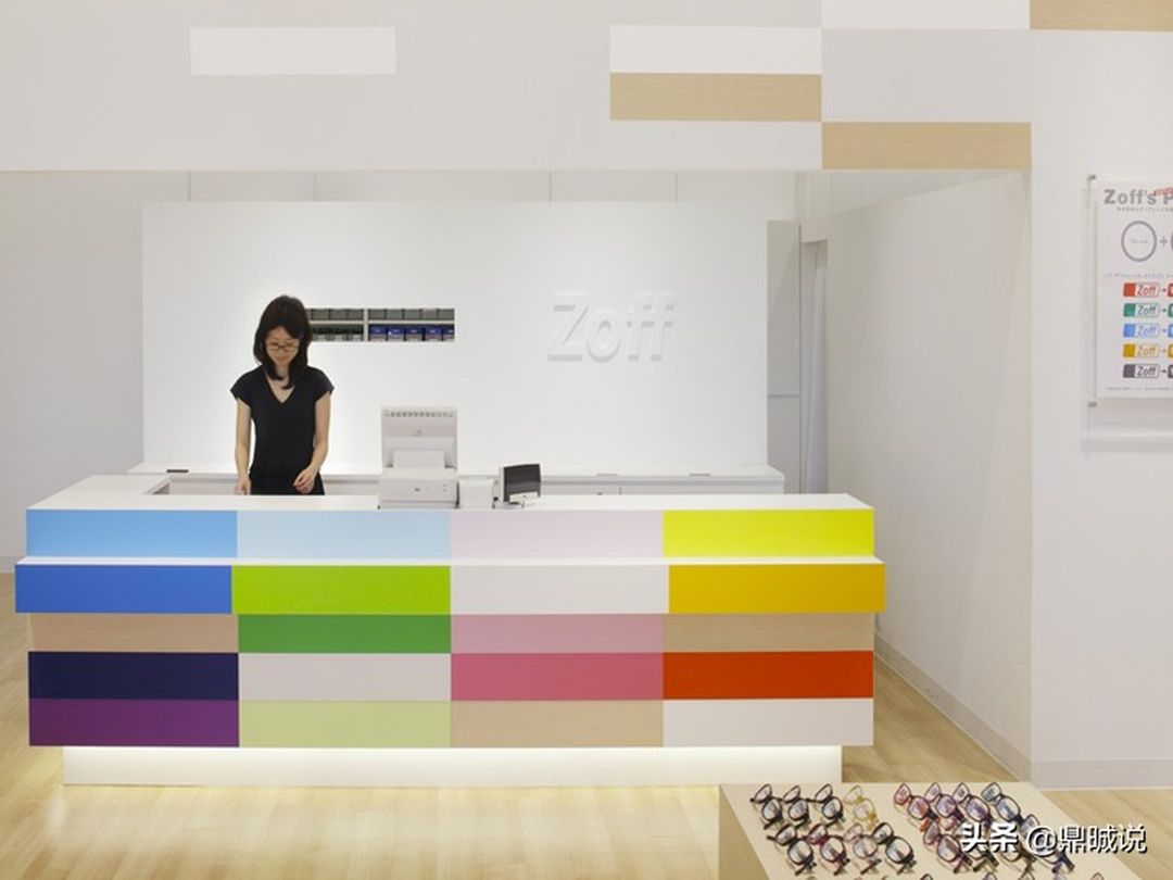 Zoff品牌眼镜专卖店装修效果图装修效果图片_1