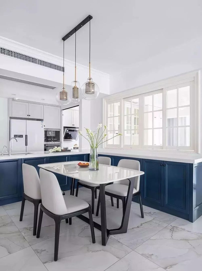 120㎡简约三居室，巧用靛蓝色，让这个家美的与众不同装修效果图片_2