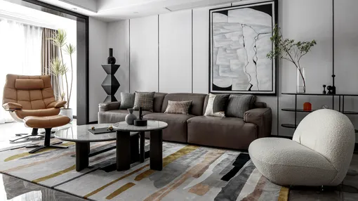 进门就是客房，这300㎡别墅装修前的样子你一定想不到！