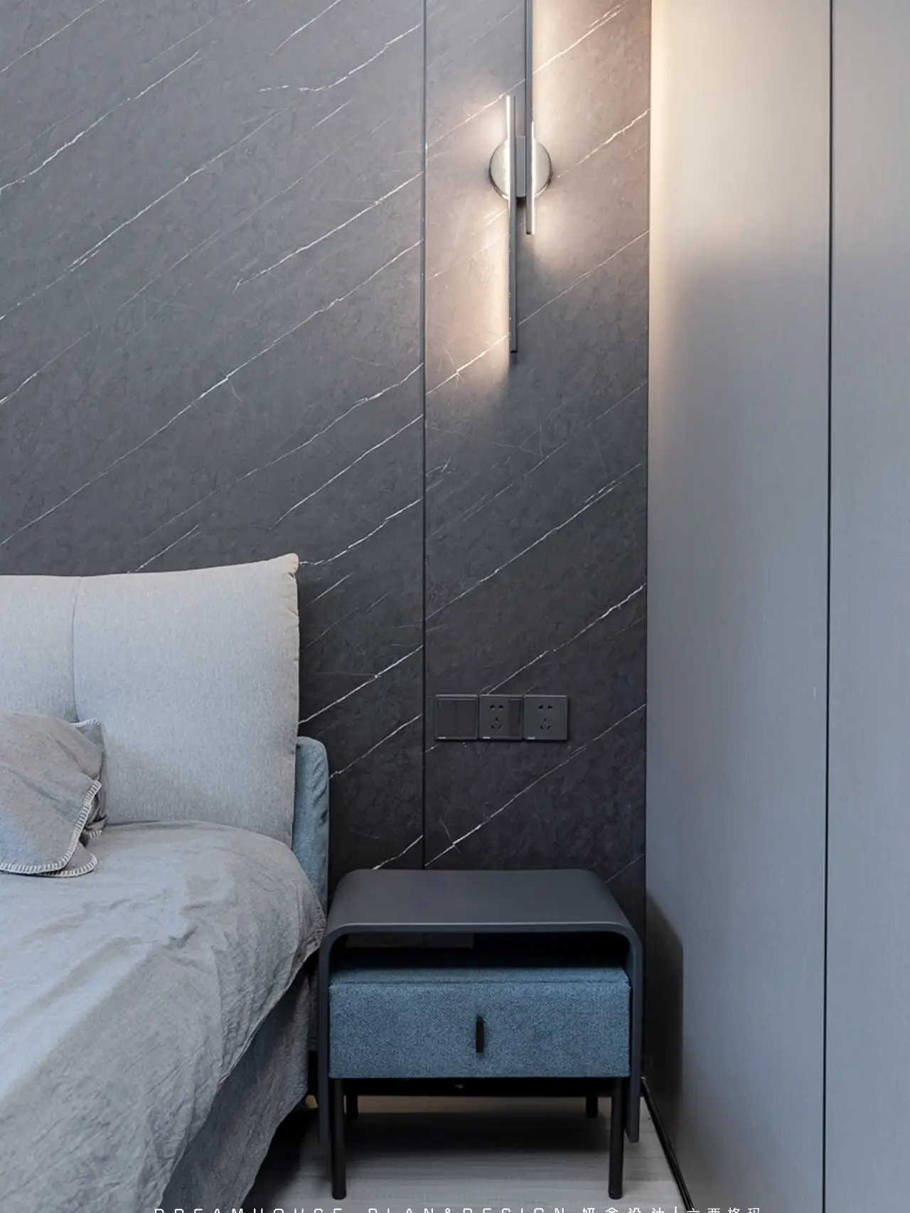 床头壁灯选的好，卧室氛围拉满图片_4