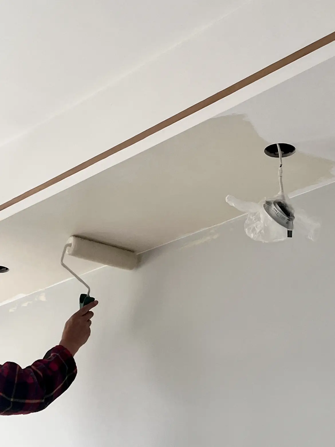 墙面改色对比，入住1500天，冷白变奶茶图片_5