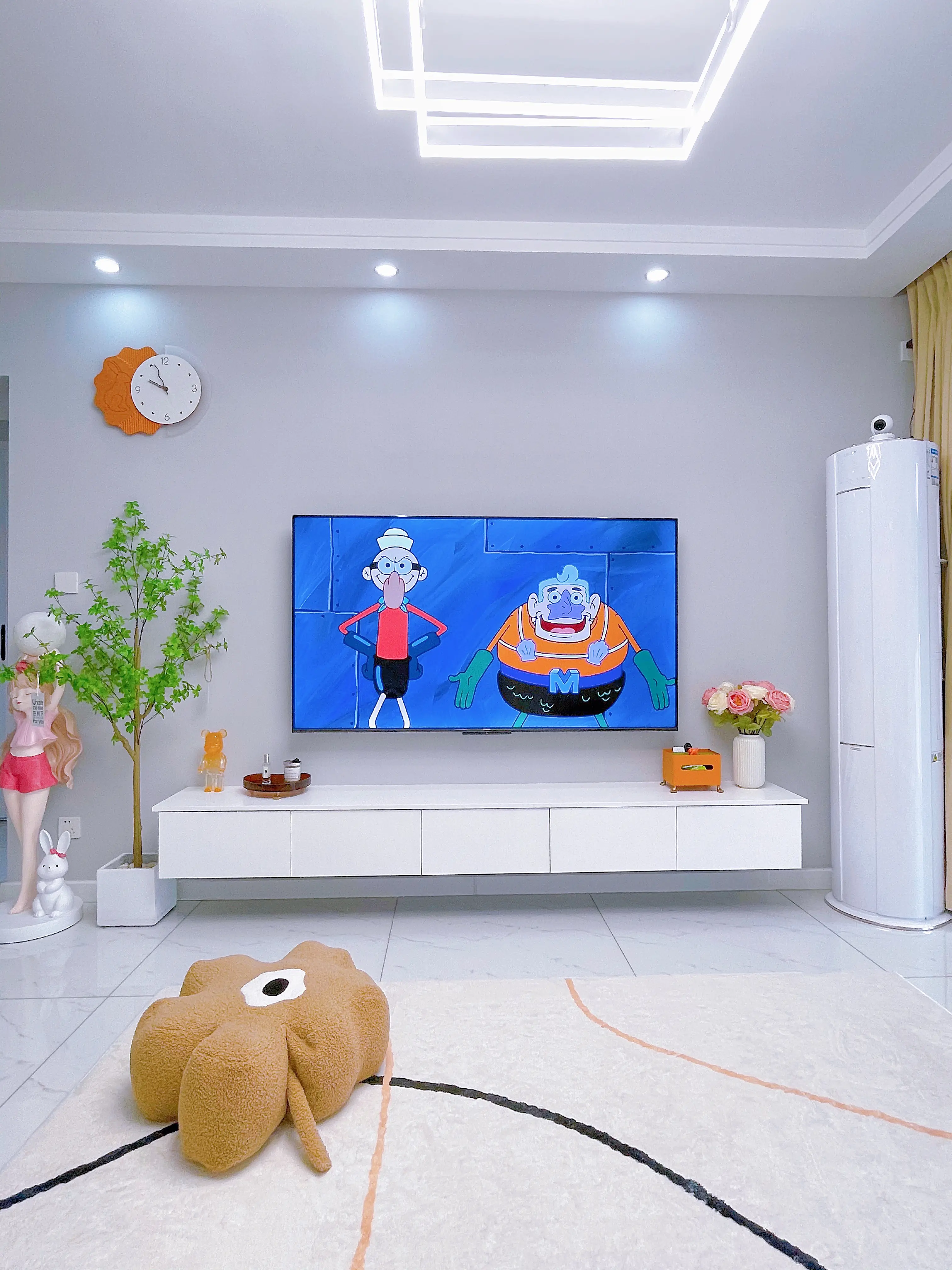 Home｜简约风家居｜65平小户型装修图片_1