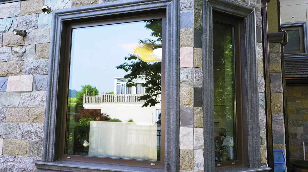 富春山居森普门窗实景图片_3