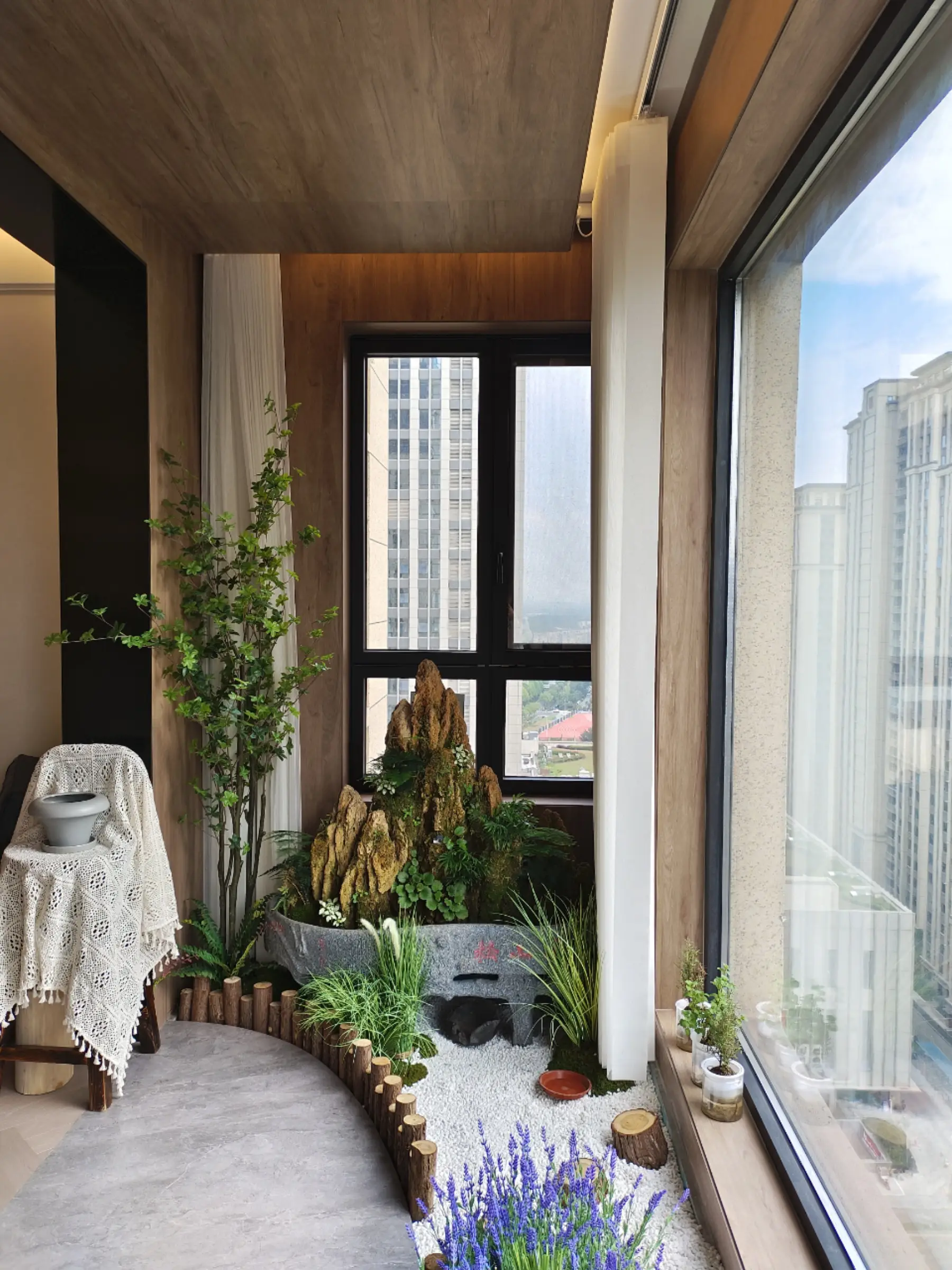 落地窗+小花园=家里的私人天堂🌻图片_1