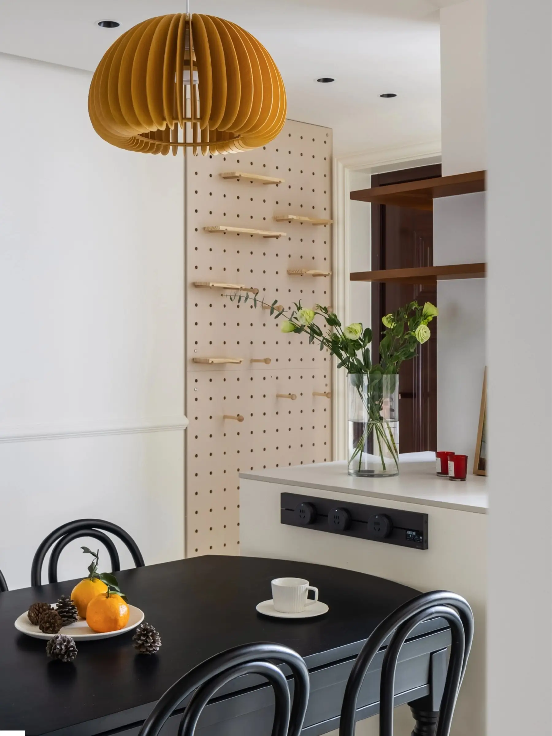 家中插座受限❓看这👀轨道插座又实用又貌美图片_6