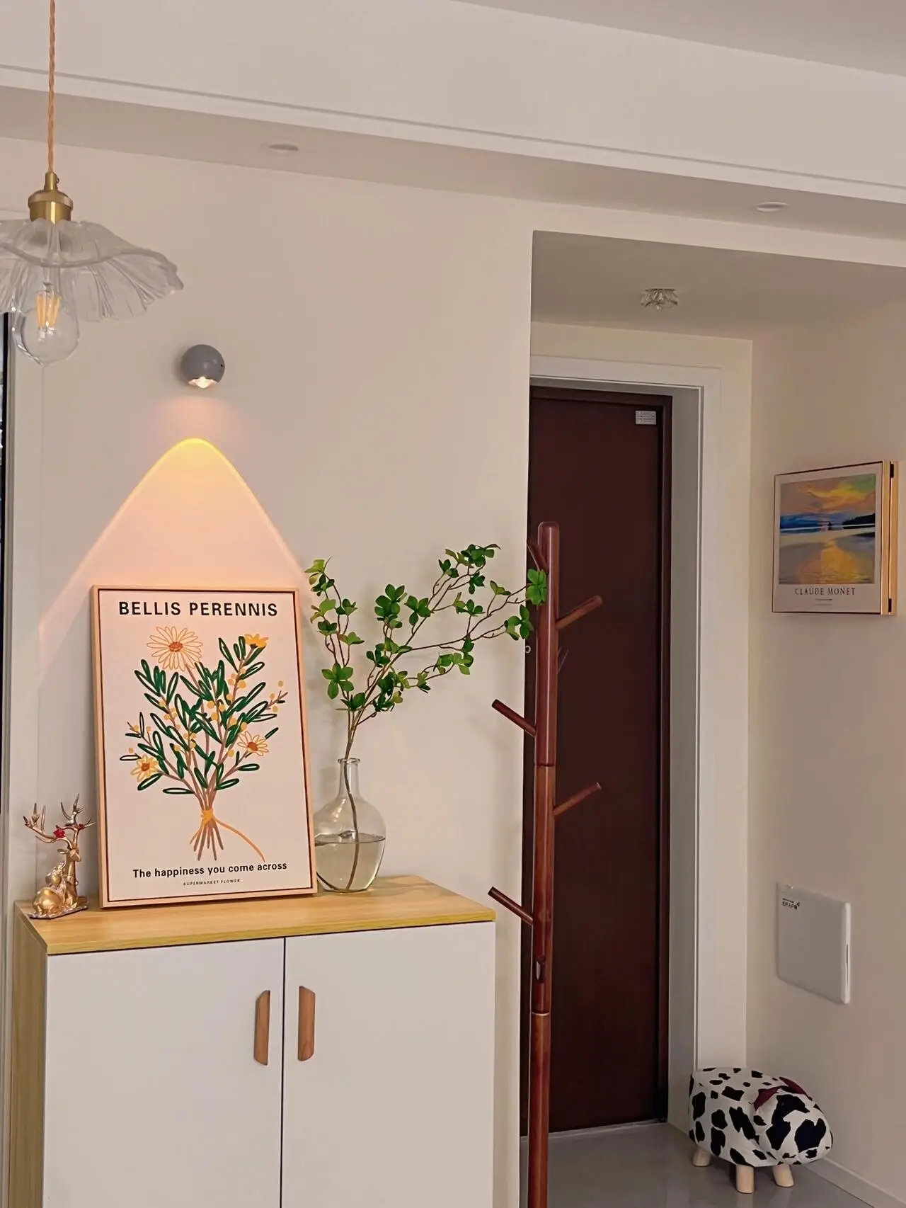 转角遇见光&别有新意的墙面装饰--壁灯图片_4