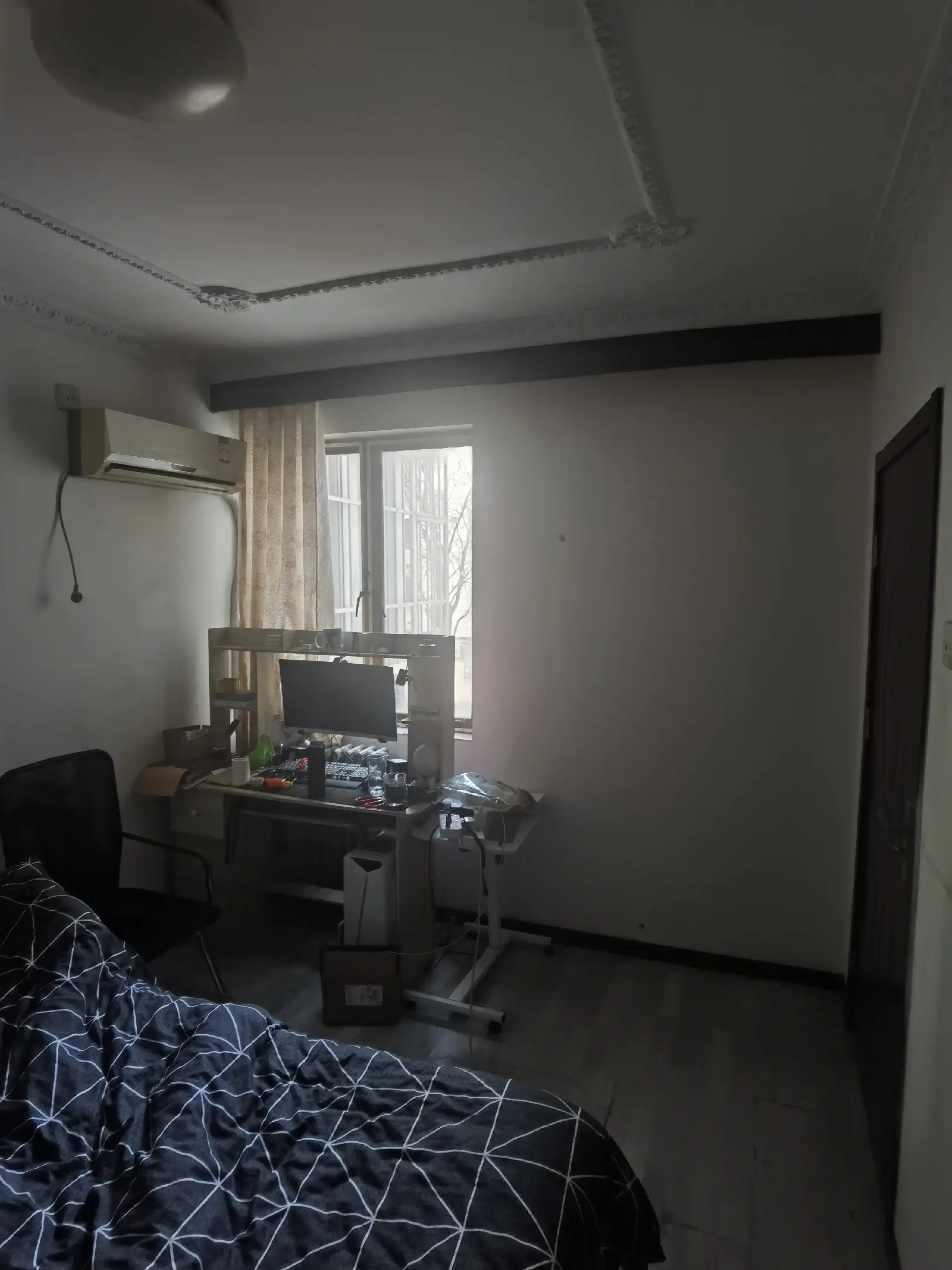 出租屋卧室自制复古风改造图片_8