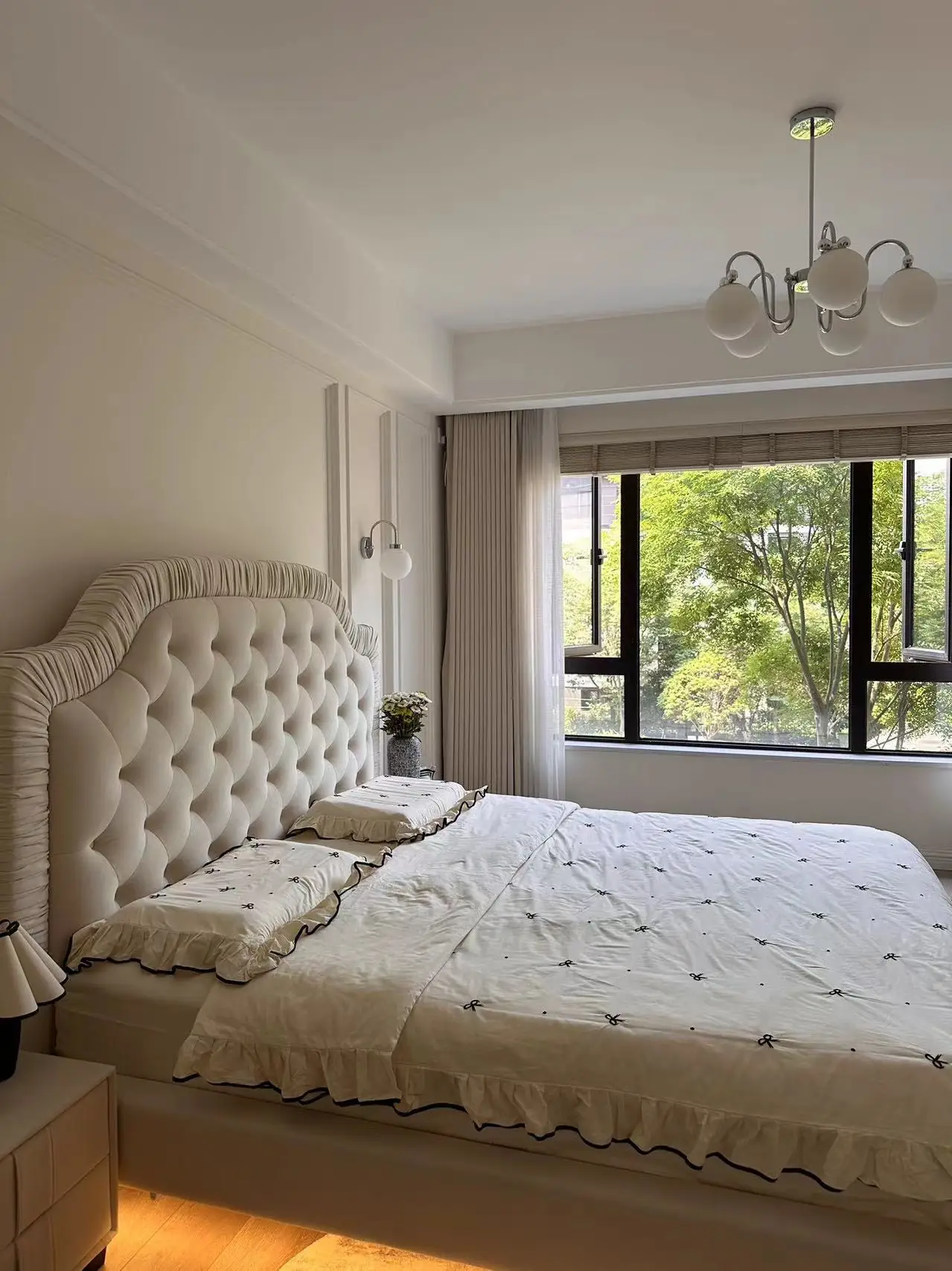 Bedroom | 网购的悬浮床好有氛围图片_2