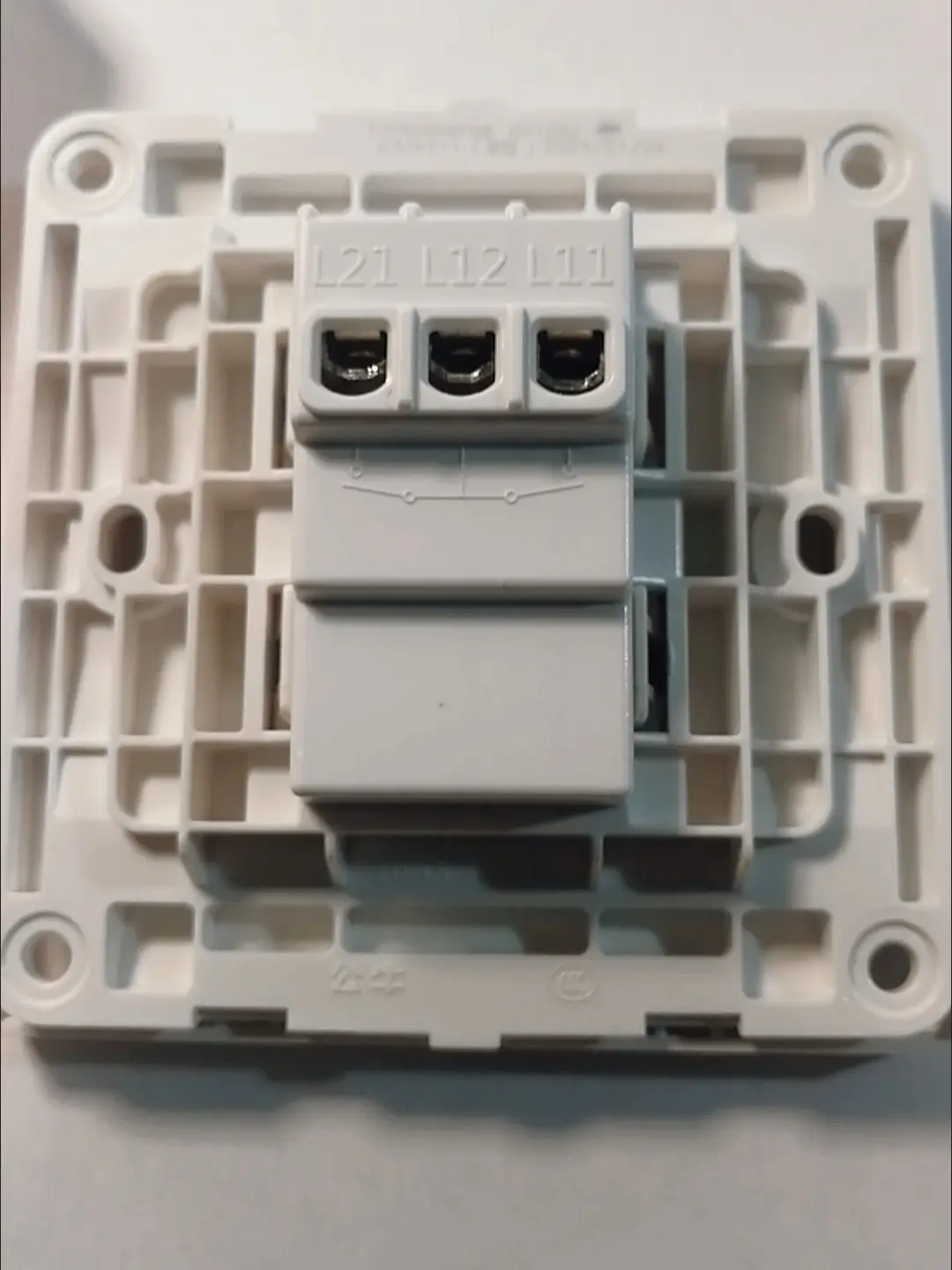 开关插座选什么品牌，不去看看这个推荐图片_0