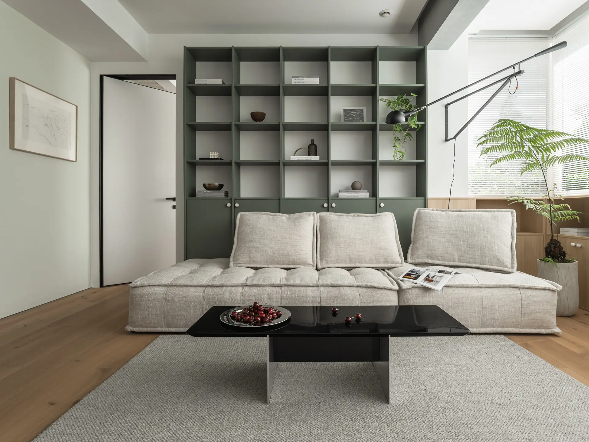 小户型原木风客厅，空间虽小细节不少！图片_0