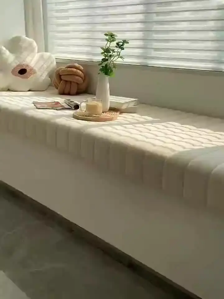 轻松懒人必备！软软的飘窗垫