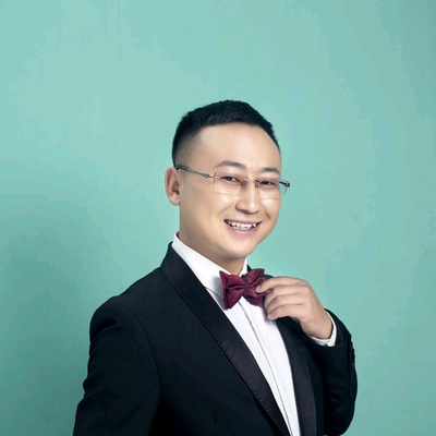 设计师周进忠