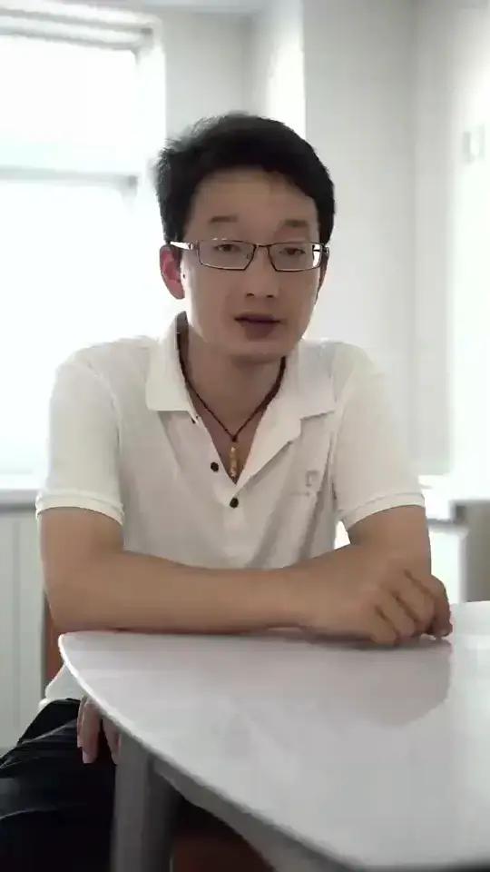是不是有点卷同行了？