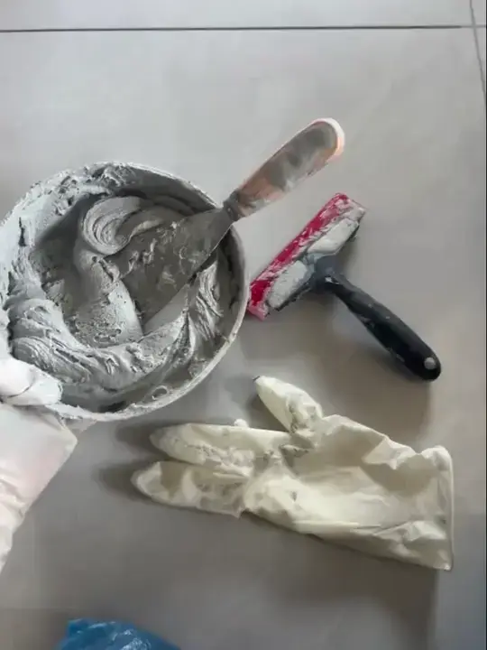 不用找工人了！自己也能做美缝👨‍🔧