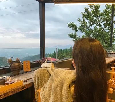 犯困的芊芊